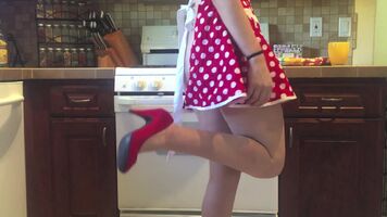 new horny housewife ❤️ tons of other premades - - , , and customs are open too!