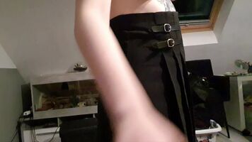 How do you like my skirt?