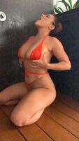 💦